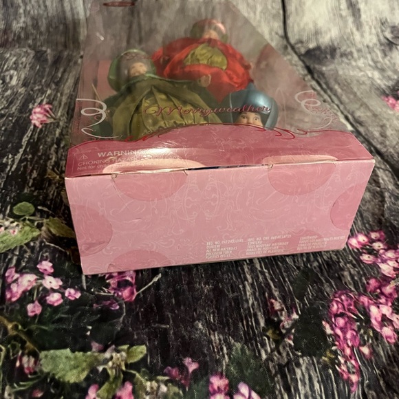 HTF! Disney Store Sleeping Beauty Fairy Godmother Doll Set - Picture 10 of 12